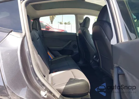 2024 Tesla Model Y Long Range Dual Motor All-Wheel Drive/Rwd from USA, damaged, VIN 7SAYGDED2RF102144